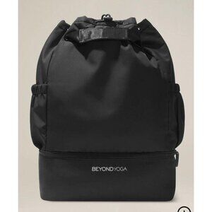 Beyond Yoga NWT Convertible Gym Bag Backpack Black Shoe Compartment Retail $80